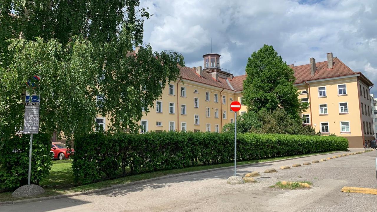 Luxurious 68M2 2Br 3-Room River View Apt In The Heart Of Pärnu Exterior foto